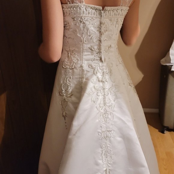 Wedding Dress David's Bridal Mary's Size S/M White - Picture 13 of 16